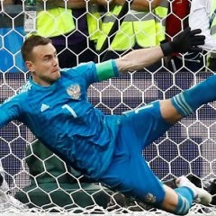 Create meme: football, photo Akinfeev at the world Cup in 2018 with the number, leg Akinfeev