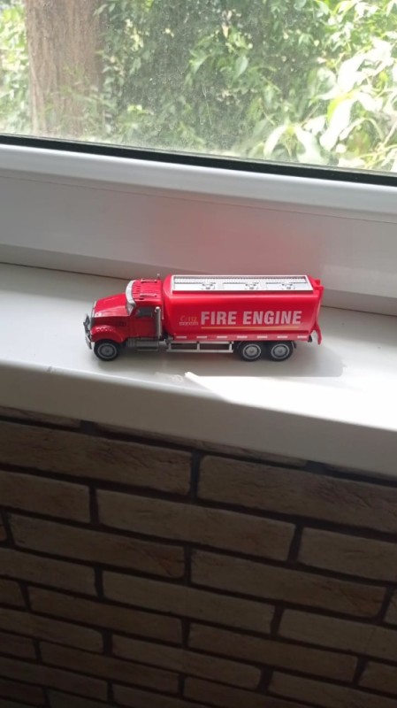 Create meme: autotime (autogrand) fire truck fire truck (49450) 1:60, fire truck technopark gaz lawn next (2213-3r2) 14.5 cm, toy car vehicle model fire truck