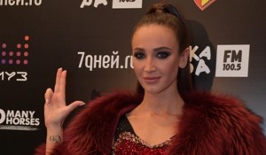 Создать мем: бузова конкурс мерседес, бузова 2020, ольга бузова 2018