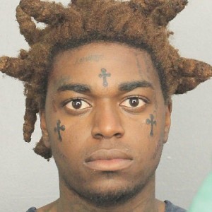 Создать мем: kodak black xxxtentacion, kodak black дреды, kodak black mugshots