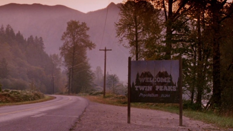 Создать мем: твин пикс лес, twin peaks 2, welcome to twin peaks