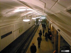 Create meme: station, train, Zamoskvoretskaya line