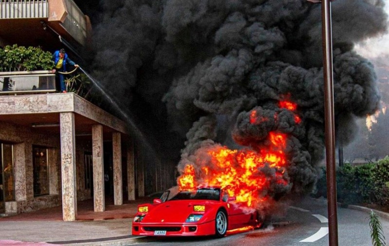 Create meme: burning ferrari f 40, ferrari f40, burning car