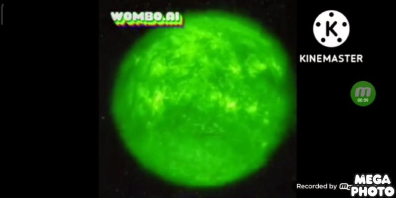 Создать мем: орбита солнца, зеленые звезды во вселенной, солнце ультрафиолет зеленое