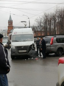 Создать мем: маршрутка астрахань началово, маршрутка авария, ульяновск авария маршрутки вчера