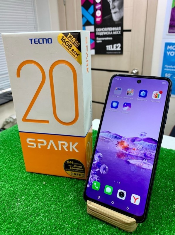 Создать мем: телефон tecno spark, techno spark 10, tecno spark 10