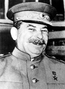 Создать мем: хороший сталин, сталин иосиф виссарионович смеется, Иосиф Виссарионович Сталин