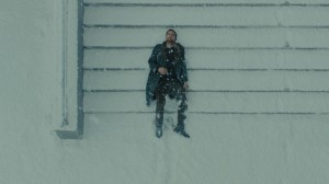 Создать мем: бегущий по лезвию 2049, посмотри на небо, снег зима