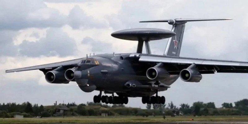 Create meme: IL 76 awacs aircraft, Russian military aircraft, a-50 long-range radar detection aircraft