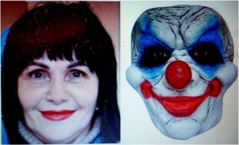 Create meme: scary clowns, clown mask, evil clowns