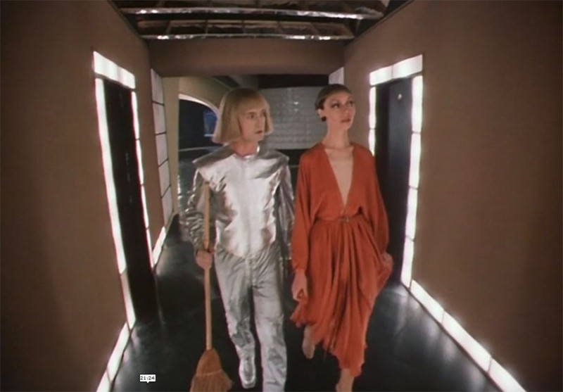 Создать мем: гостья из будущего робот, гостья из будущего фильм 1984, гостья из будущего фильм 1984 полина