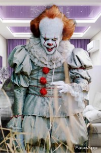 Create meme: costume for Halloween Pennywise, clown killer it, Pennywise 2017