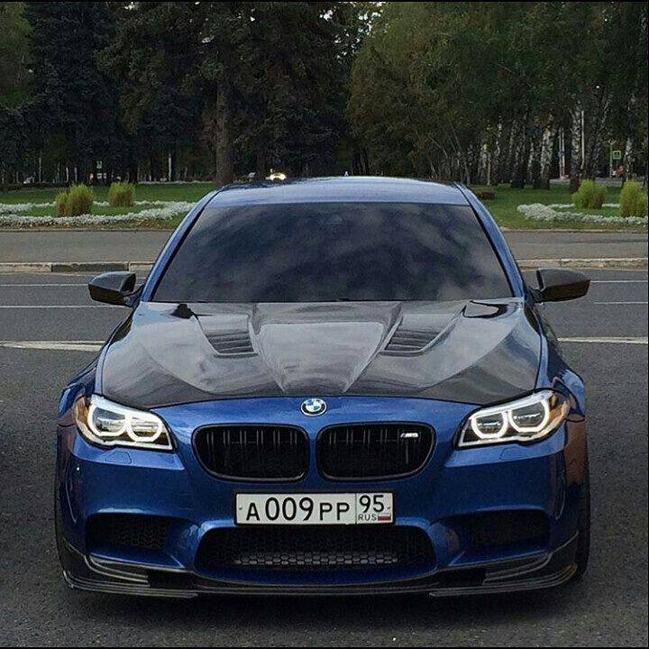 Создать мем: BMW M3 IV (E9x), автомобиль, bmw m5 a009рр