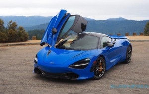 Создать мем: mclaren 720s синий, mclaren, макларен 720s синий