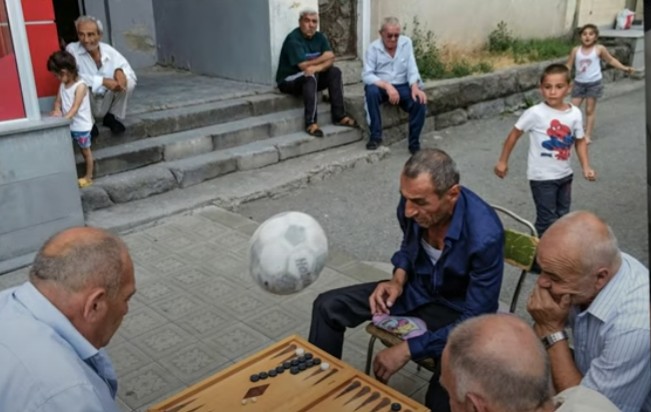 Create meme: Armenians play backgammon, armenians backgammon ball, playing backgammon