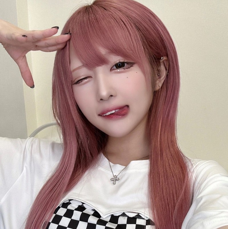 Create meme: korean women, Sakura , wig female