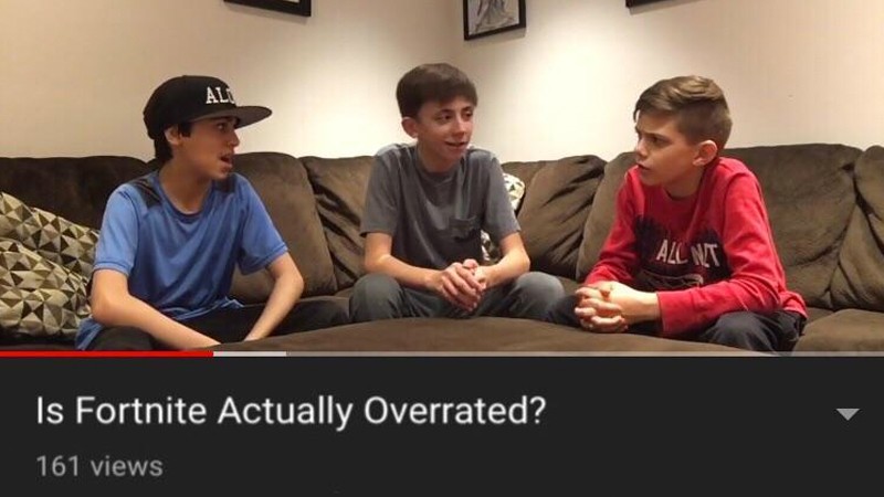 Create meme: schoolchildren discuss a meme, the boys are discussing a meme, three schoolchildren discuss a meme