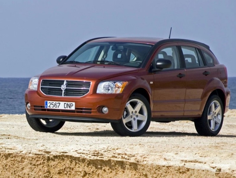 Создать мем: Dodge Caliber, dodge caliber 2009, dodge caliber 2007