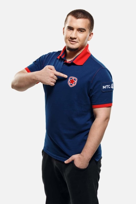 Create meme: nikita daxak kuzmin, gambit esports, dahak dota2