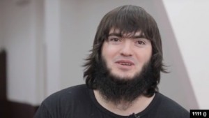 Создать мем: парень, лицо, берсан чеченец
