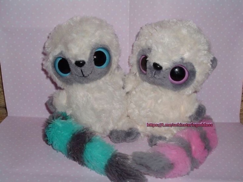 Create meme: juhu toy, a soft toy juhu, yahoo friends lemur