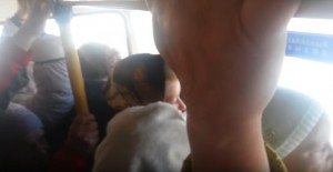 Создать мем: mans dick touching elementary school girls bus, водитель автобуса трахнул пассажирку