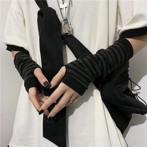 Create meme: long black gloves, long fingerless gloves, long gloves