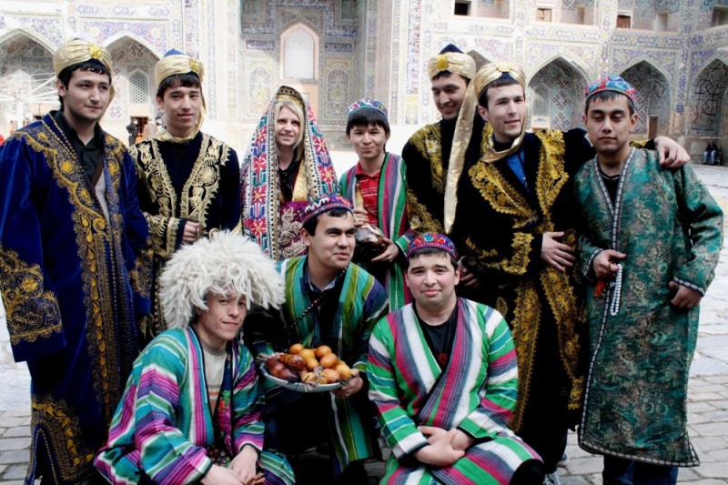 Создать мем: узбекский народ, узбекистан, узбекские мужчины