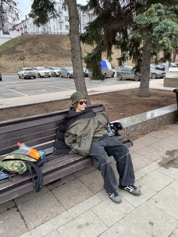 Create meme: feet , people , Grandpa on the bench