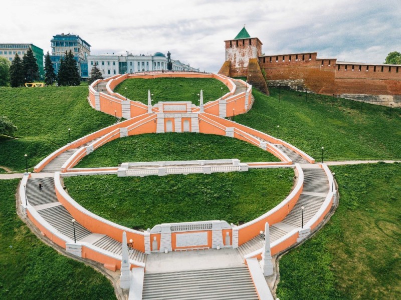 Create meme: chkalovskaya staircase in nizhny novgorod, Nizhny Novgorod Kremlin Chkalovskaya staircase, chkalovskaya staircase lower
