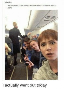 Создать мем: в самолете том фелтон, смешные комментарии из социальных сетей 2018, человек