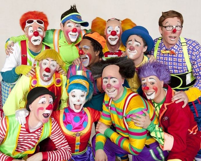Create meme: funny clown, clown circus, a group of clowns