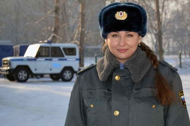 Create meme: russian policewoman, women's police, a woman police officer 