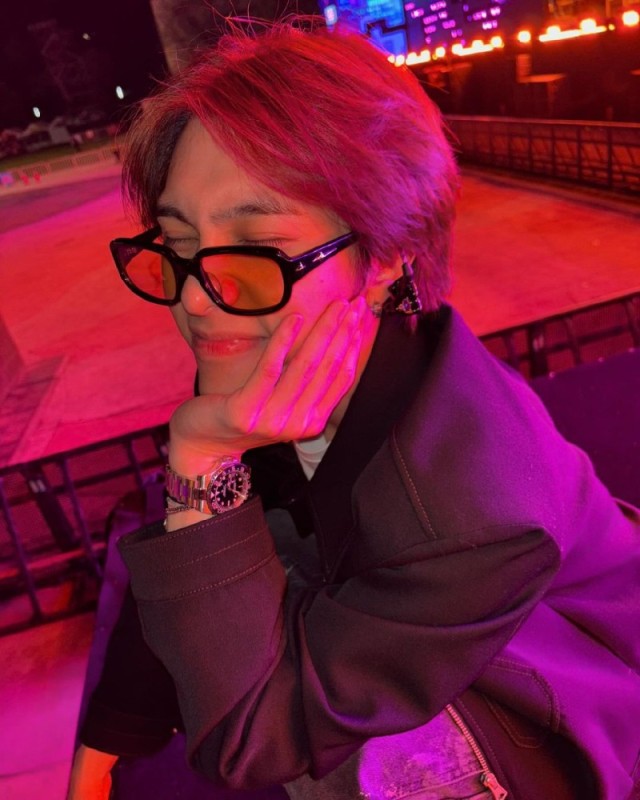 Create meme: Jupe with glasses, qiming, BTS producer