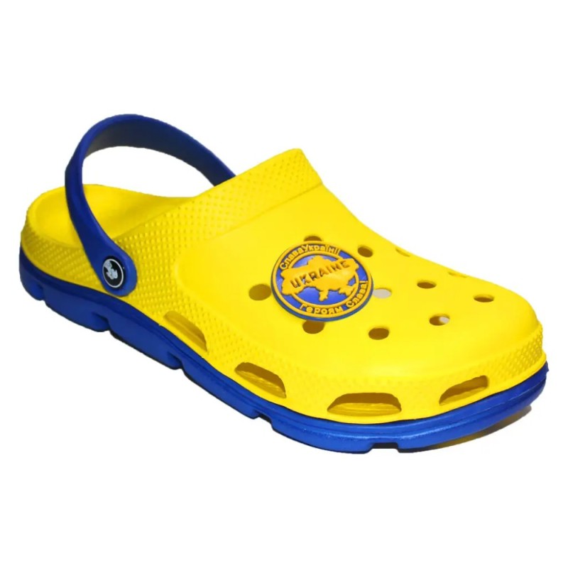 Create meme: shoes , crocs clogs, summer shoes