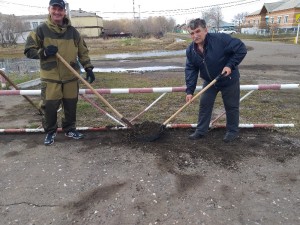 Создать мем: субботник в можайске 2019, уборка территории в югре, субботник