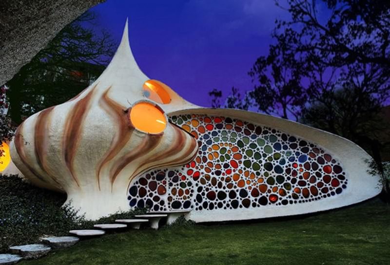 Create meme: Javier Senosian House of Nautilus, Nautilus shell house, Mexico. architect Javier Senosian, shell house