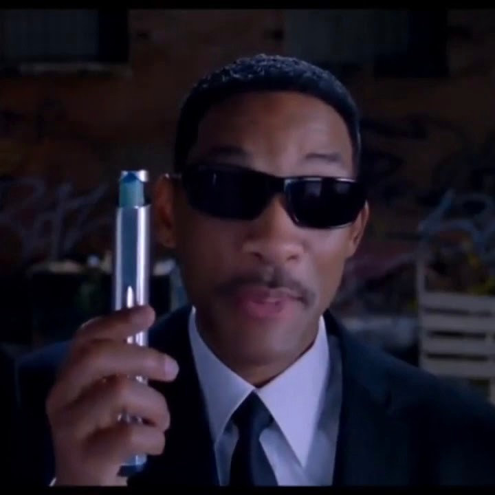 Create meme: men in black will smith, men in black memory eraser, the memory erasing men in black