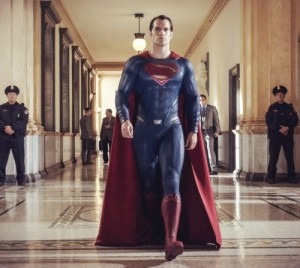 Создать мем: когда идешь, бэтмен против супермена на заре справедливости, костюм супермена