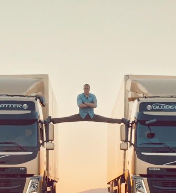 Create meme: van Damme splits, van damme twine on trucks, jean Claude van damme splits on trucks