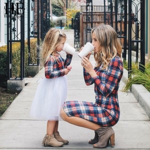 Create meme: mom and daughter skirts in a cage, mom and daughter, stylish photo shoot with my daughter