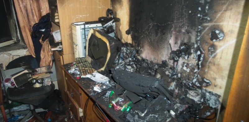 Create meme: a burnt-out computer, the house burned down, burned comp