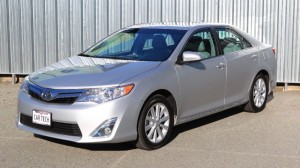 Создать мем: Toyota Venza I Рестайлинг, toyota camry xle 2013, toyota camry 2012 американец