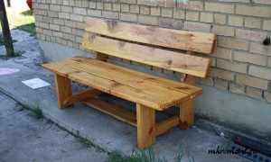 Create meme: benches and benches for the garden, bench boards of the pallet, a simple bench made of boards