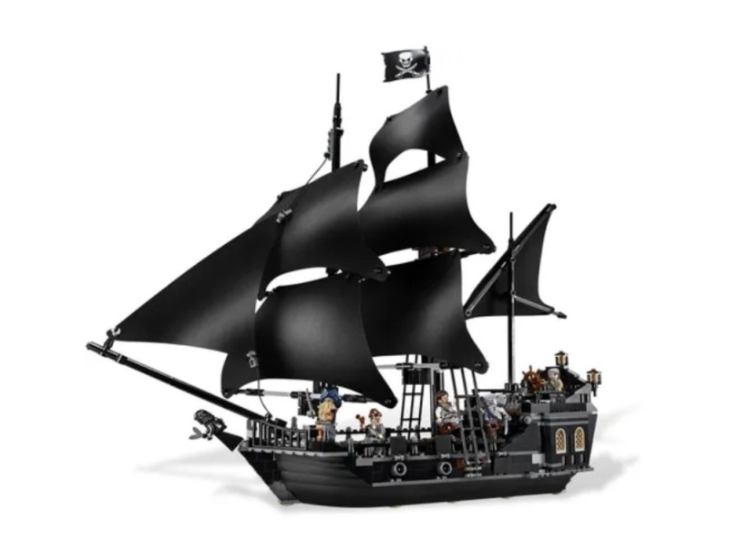 Создать мем: конструктор lepin черная жемчужина 16006, чёрная жемчужина пираты карибского моря, чёрная жемчужина корабль лего