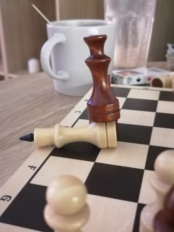 Create meme: game chess, kirov wooden chess grandmaster figures, chess checkers