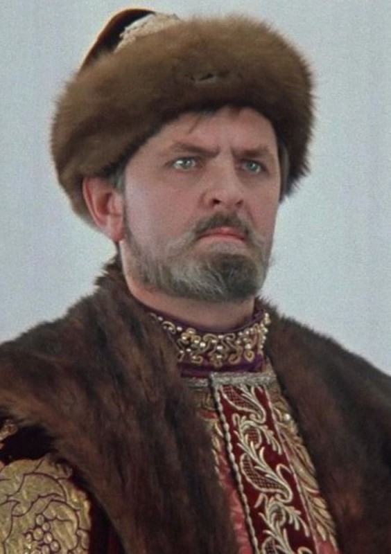 Create meme: Yuriy Yakovlev as Ivan Vasilyevich changes occupation, Ivan Vasilievich changes profession, Ivan the terrible, Ivan the terrible from the movie Ivan Vasilyevich changes occupation