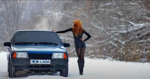 Создать мем: 2108 девушка, lada 21099, фотосессия девушка и авто зима