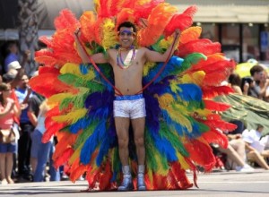 Создать мем: гей парад 2018, гей парад радуга, fam carnaval nl