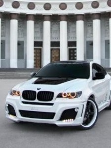 Создать мем: bmw x6, автомобиль, bmw x5 e70 тонированный